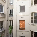 Quiet Apt Near Montmartre